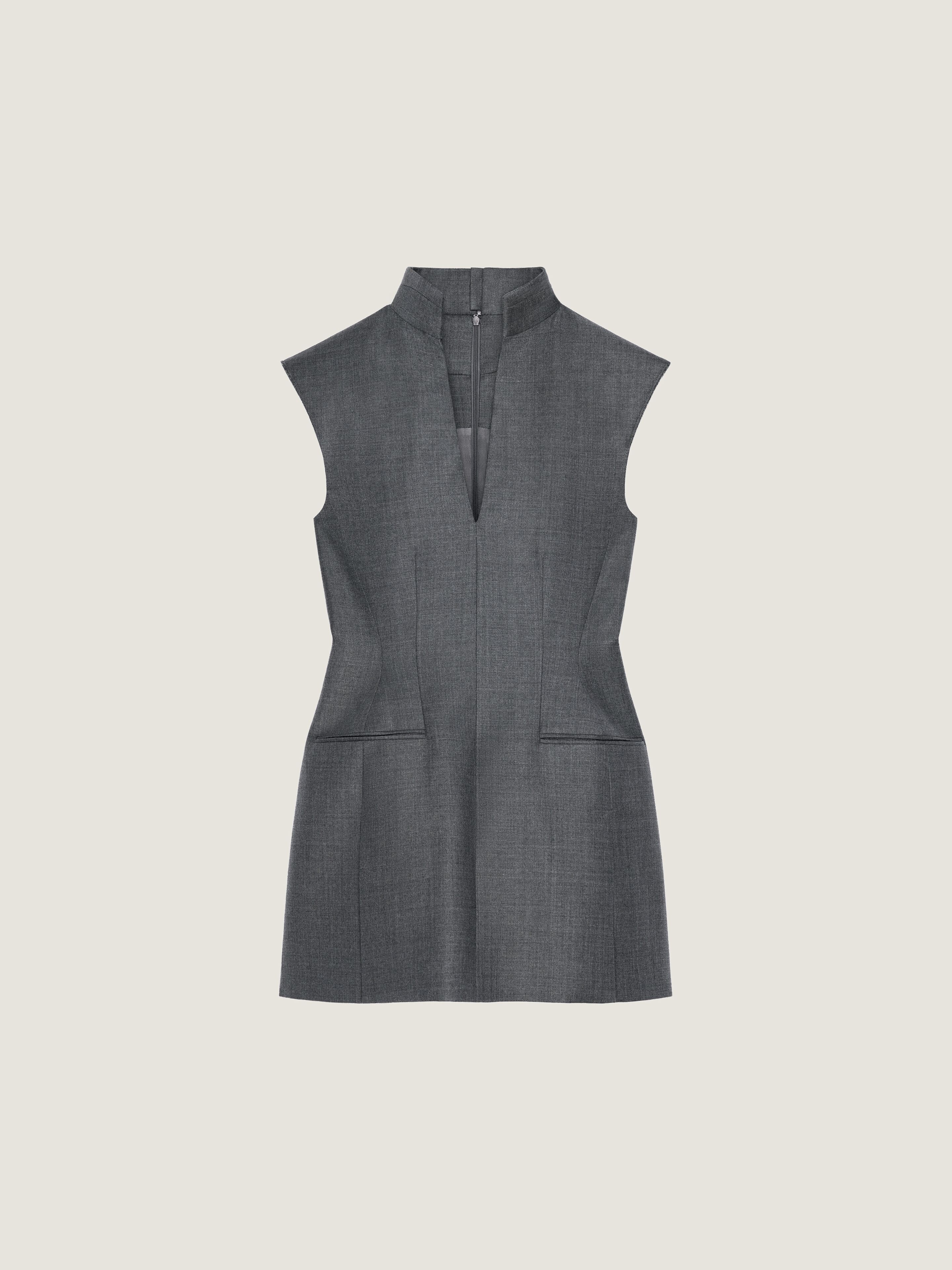 Sleeveless tailored dress in wool
